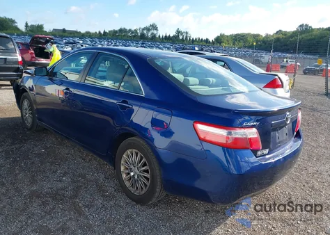 2009 Toyota Camry Le z USA, uszkodzony, nr VIN 4T4BE46K29R135952